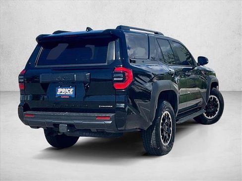 Used 2025 Toyota 4Runner TRD Off-Road AWD/4WD image 2