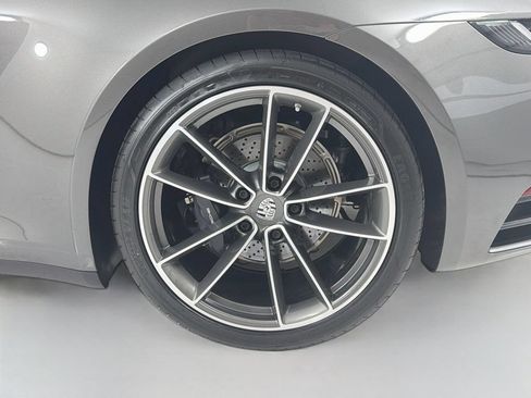 Certified 2022 Porsche 911 Carrera w/ Premium Package RWD image 31
