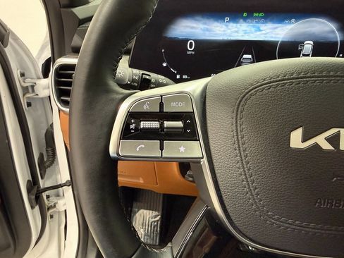 Used 2025 Kia Telluride SX X-Line image 23