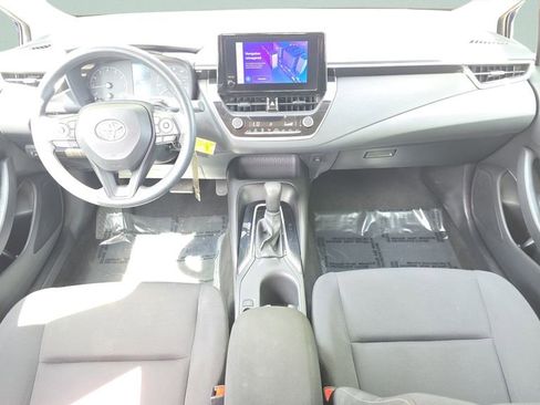 Used 2024 Toyota Corolla LE image 11