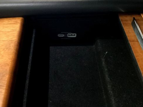 Used 2024 Jeep Grand Wagoneer Series III w/ Rear Seat Video Group 1 image 34