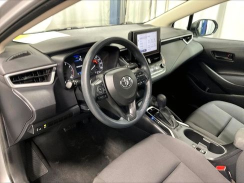 Used 2024 Toyota Corolla LE FWD image 8
