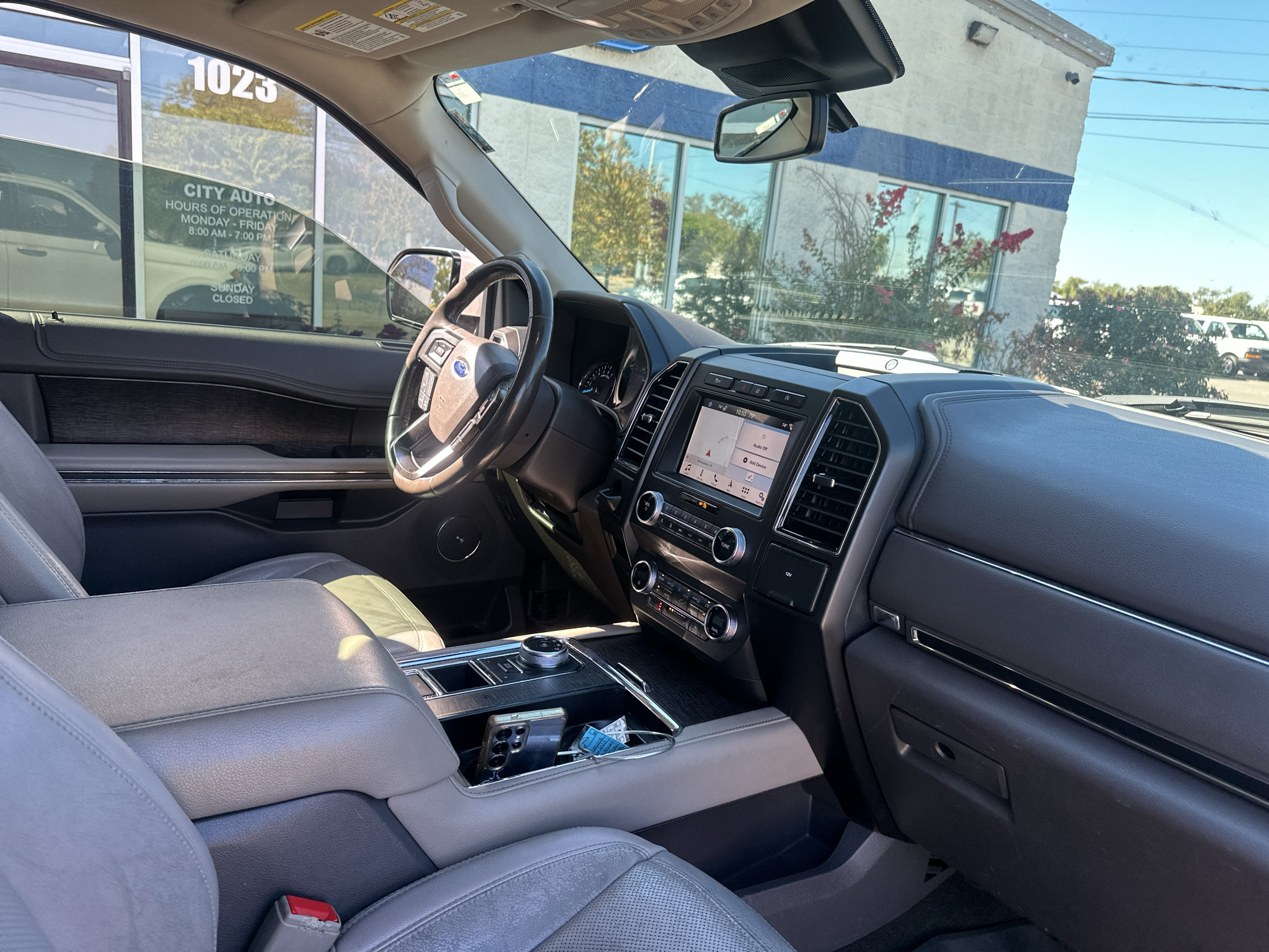 Used 2019 Ford Expedition Max Limited w/ Equipment Group 301A RWD image 11