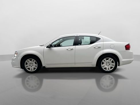 Used 2014 Dodge Avenger SE FWD image 2