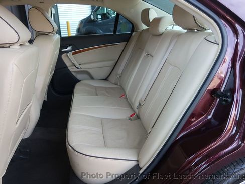 Used 2011 Lincoln MKZ Lincoln MKZ image 15