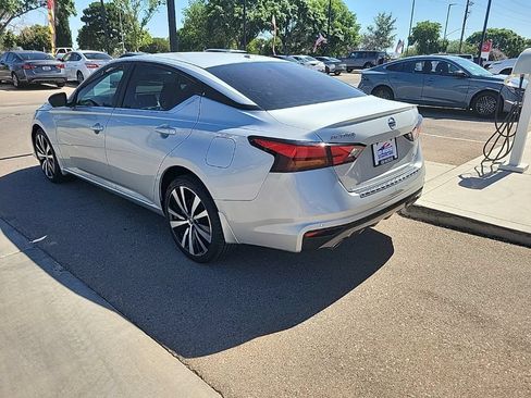 Used 2022 Nissan Altima 2.5 SR AWD/4WD image 5