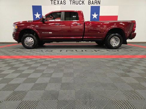 Used 2021 RAM 3500 Limited image 1