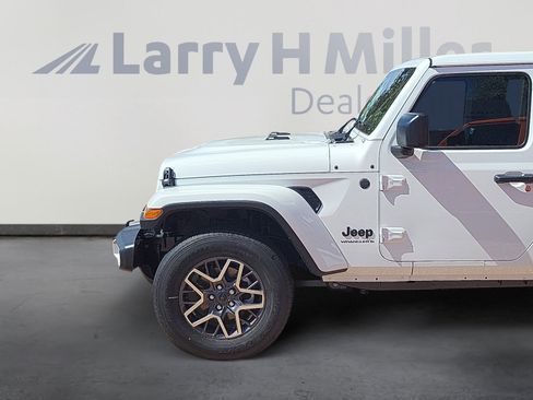 New 2025 Jeep Wrangler Sahara image 2