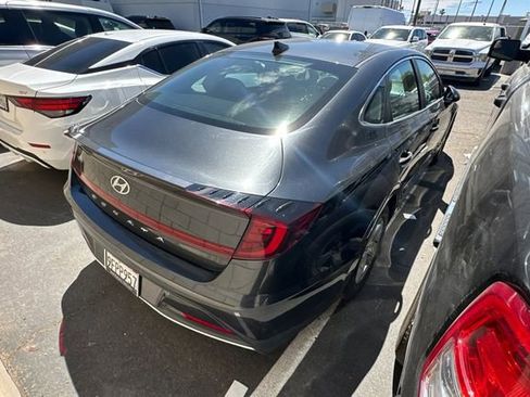 Used 2021 Hyundai Sonata SE image 4
