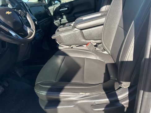 Used 2021 Chevrolet Silverado 2500 W/T w/ Gooseneck/5TH Wheel Package image 11