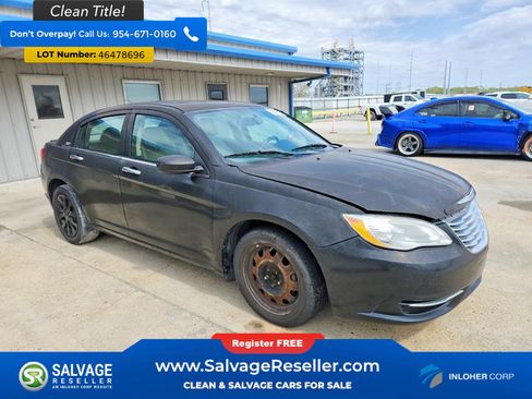 Used 2012 Chrysler 200 Limited FWD image 5
