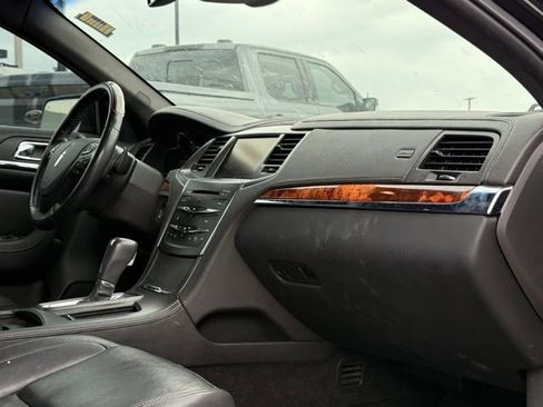 Used 2013 Lincoln MKS image 16