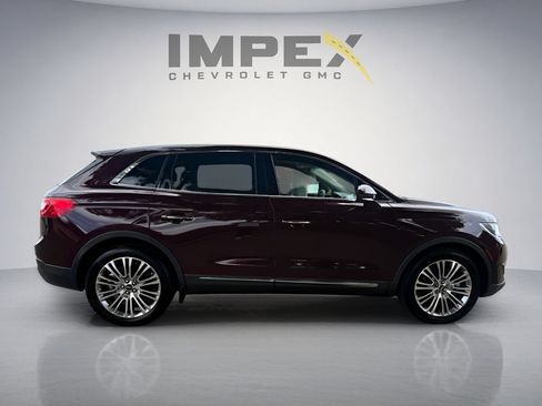 Used 2018 Lincoln MKX Reserve w/ Driver Assistance Package AWD/4WD image 6
