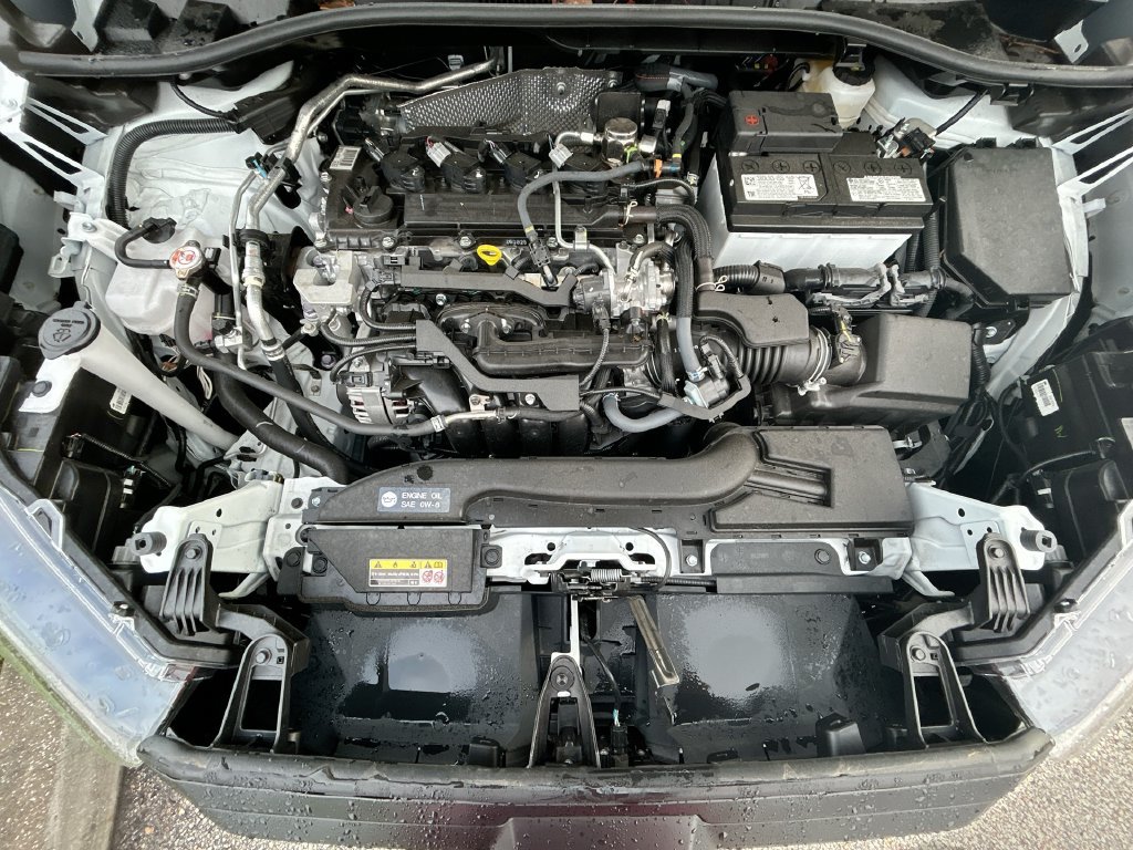 Used 2026 Toyota Corolla Cross L FWD image 29