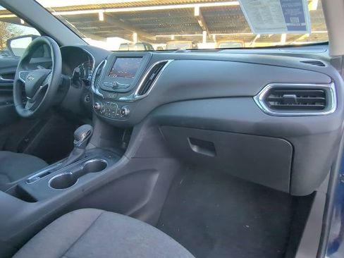 Used 2022 Chevrolet Equinox LT image 20