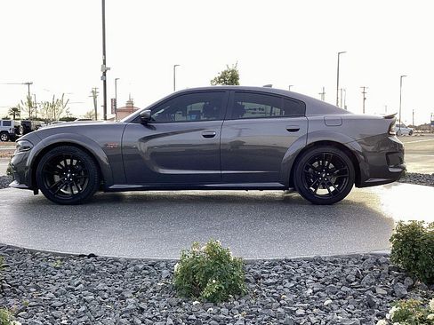 Used 2022 Dodge Charger Scat Pack image 8