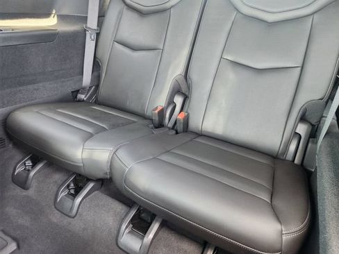 Used 2023 Cadillac XT6 Premium Luxury w/ Technology Package FWD image 31
