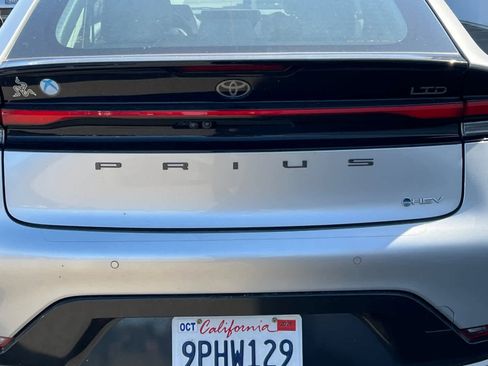 Used 2024 Toyota Prius Limited w/ Limited Premium Package image 19