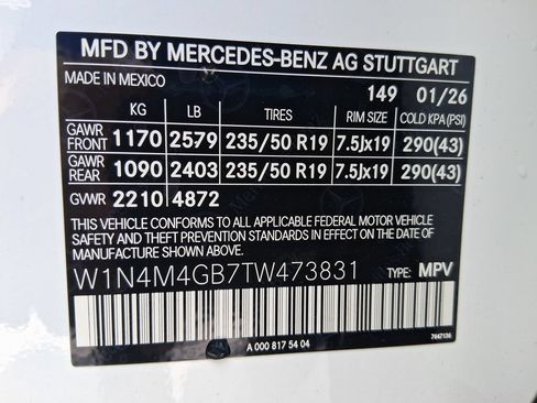 New 2026 Mercedes-Benz GLB 250 image 30