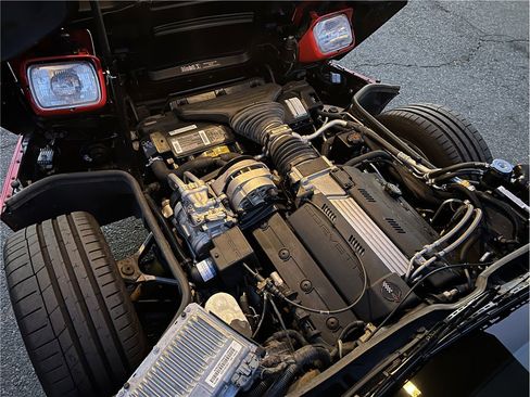 Used 1994 Chevrolet Corvette Coupe image 17