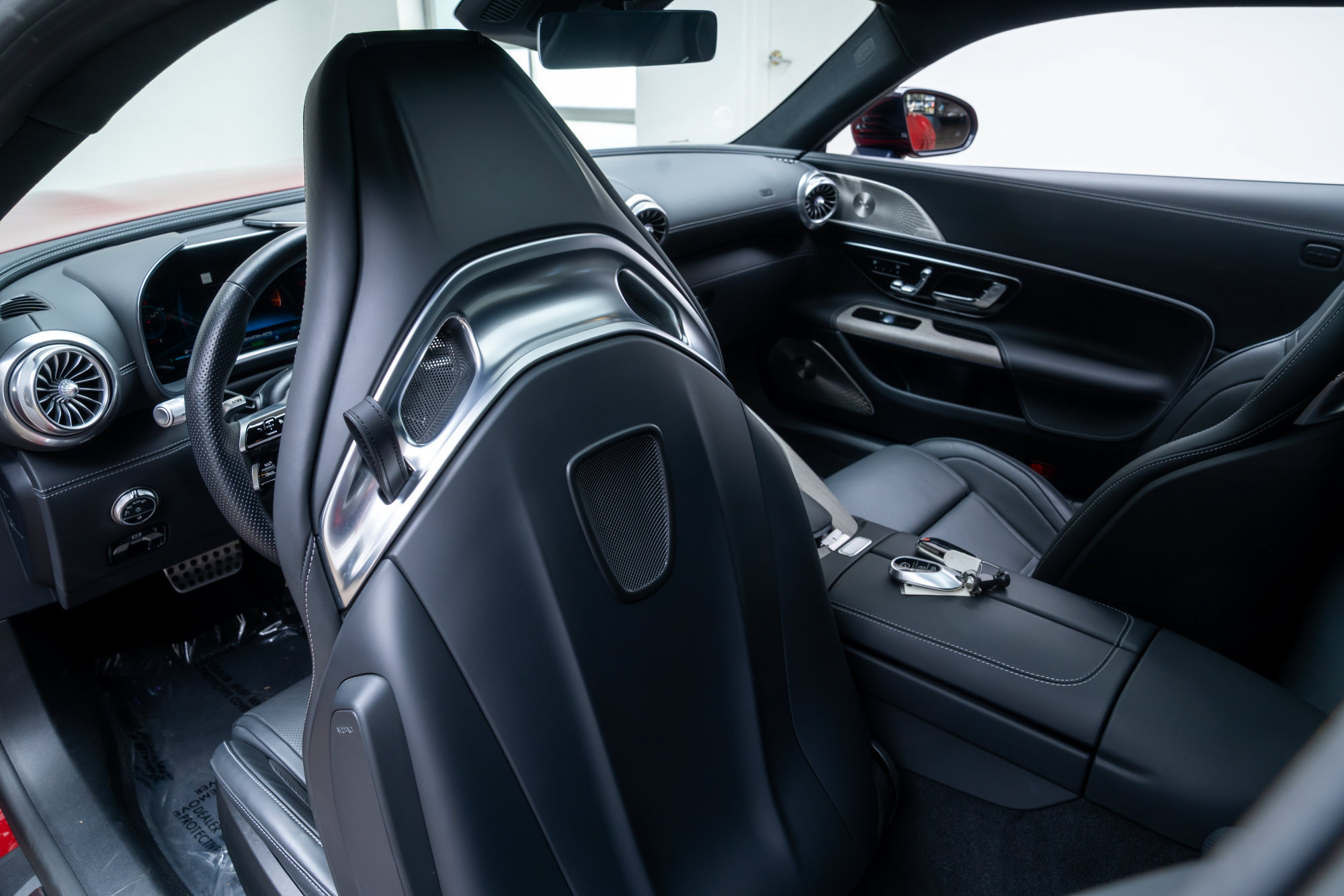 Used 2025 Mercedes-Benz AMG GT 63 S image 28