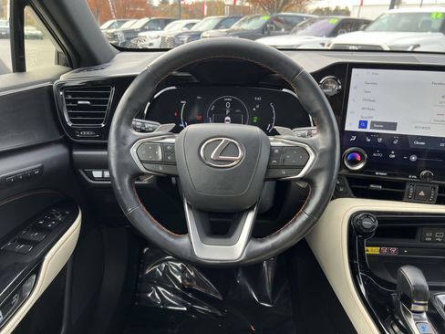 Used 2022 Lexus NX 450h+ AWD image 16