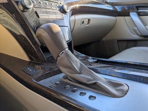 Used 2011 Acura MDX image 11