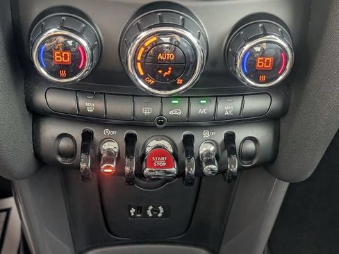 Used 2017 MINI Cooper 2-Door Hardtop FWD image 21
