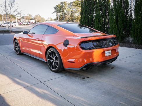 Used 2020 Ford Mustang Coupe w/ 2.3L High Performance Package image 8