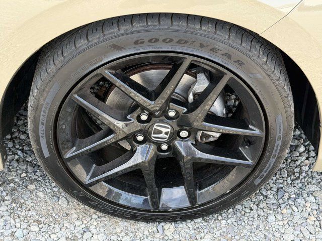 Used 2025 Honda Civic Sport image 9