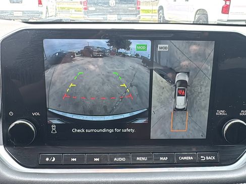 Used 2022 Nissan Rogue Platinum w/ Head-Up Display Package image 19