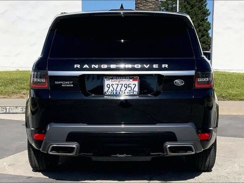 Used 2018 Land Rover Range Rover Sport HSE AWD/4WD image 4