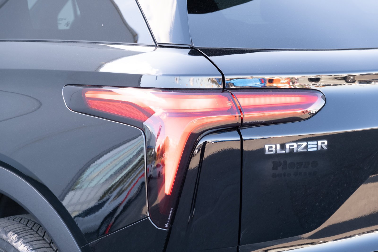 Used 2024 Chevrolet Blazer EV LT AWD/4WD image 24