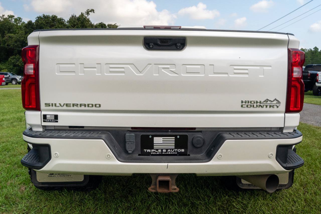 Used 2022 Chevrolet Silverado 3500 High Country w/ Safety Package II AWD/4WD image 8