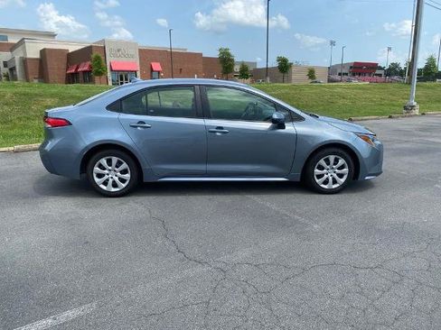 Used 2024 Toyota Corolla LE FWD image 8