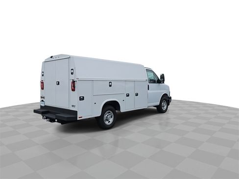 New 2025 Chevrolet Express 3500 w/ Power Convenience Package image 8
