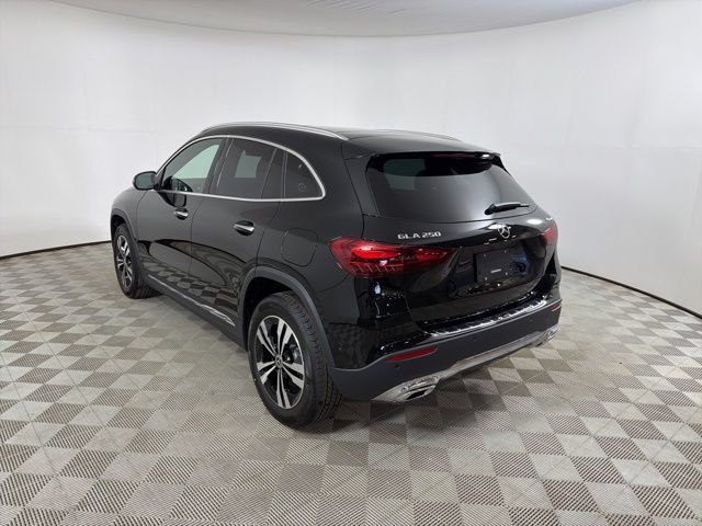 New 2026 Mercedes-Benz GLA 250 4MATIC image 5