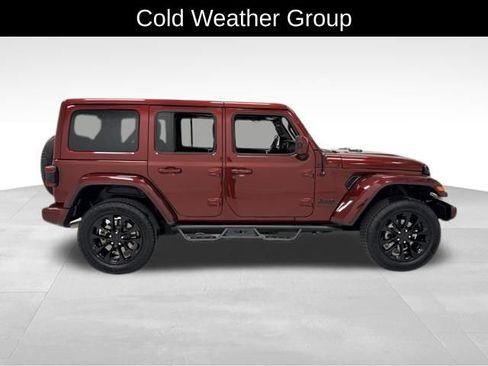 Used 2021 Jeep Wrangler Unlimited Sahara AWD/4WD image 7