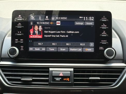 Used 2022 Honda Accord Sport image 5