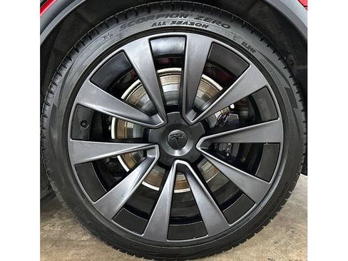 Used 2025 Tesla Model X AWD/4WD image 11