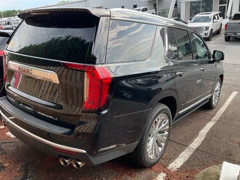 Used 2022 GMC Yukon Denali w/ Denali Ultimate Package AWD/4WD image 6