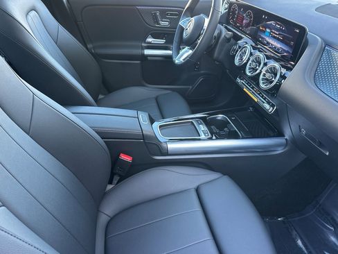 Certified 2025 Mercedes-Benz GLA 250 image 16