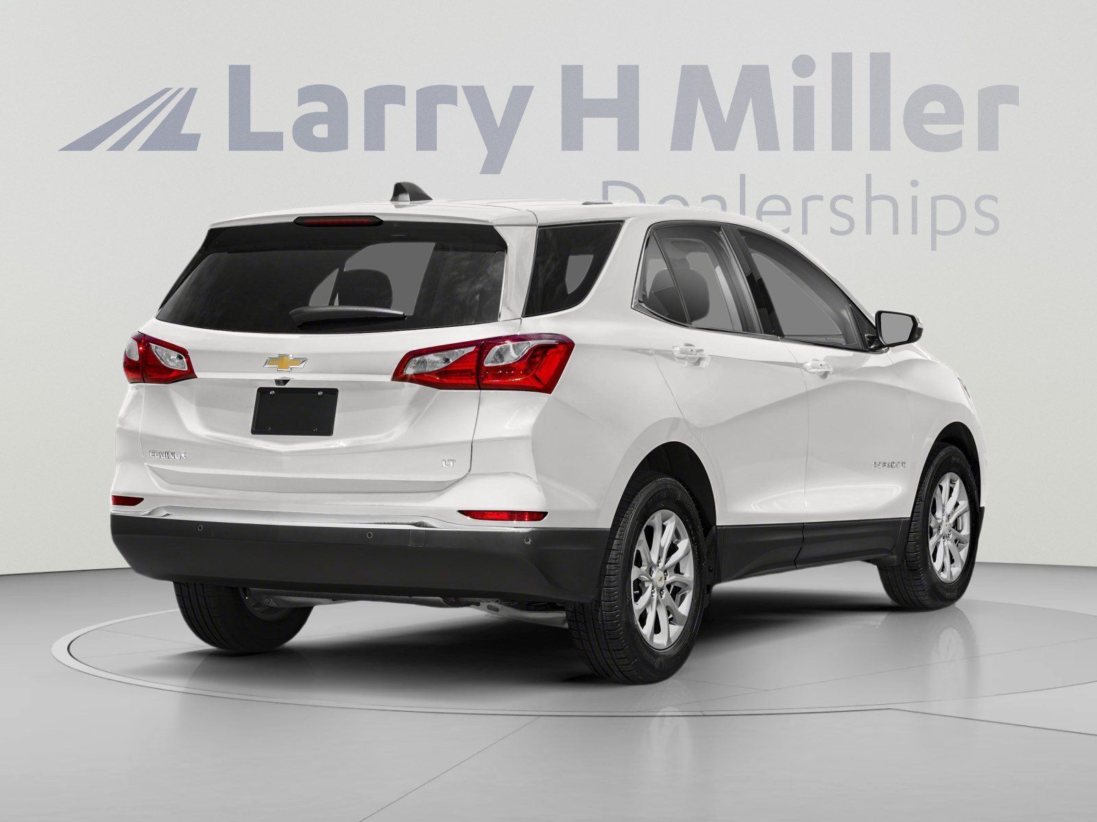 Used 2018 Chevrolet Equinox LT FWD image 2