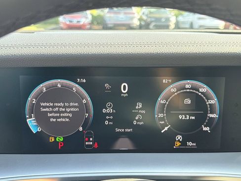 New 2026 Volkswagen Tiguan SE R-Line FWD image 27
