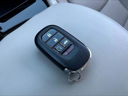 Certified 2025 Honda Accord Touring image 35