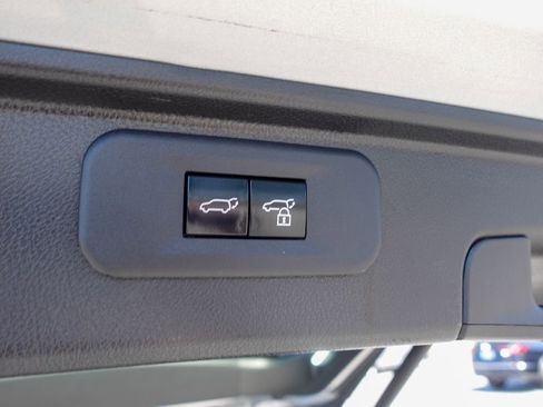 Used 2024 Toyota Grand Highlander AWD image 27