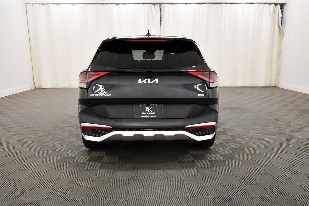 Certified 2024 Kia Sportage EX AWD/4WD image 6