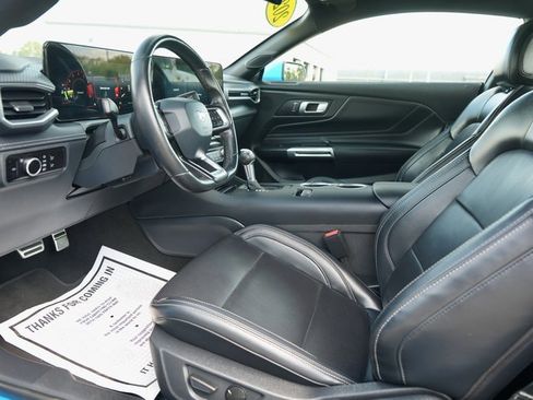 Used 2024 Ford Mustang Premium image 10