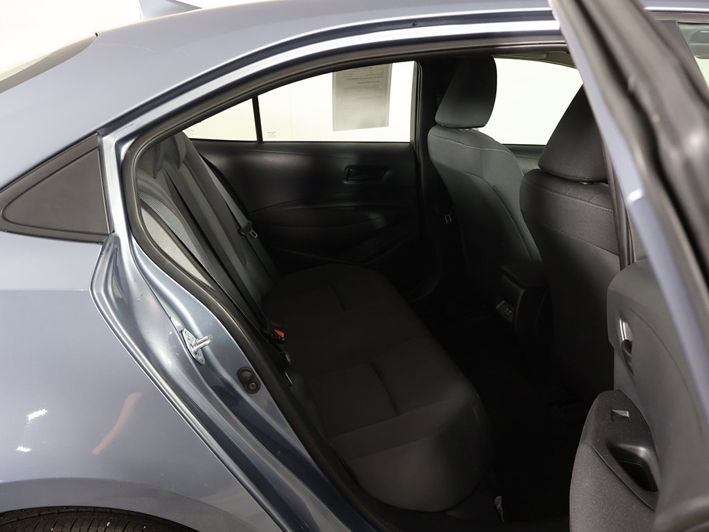 Used 2025 Toyota Corolla LE FWD image 28