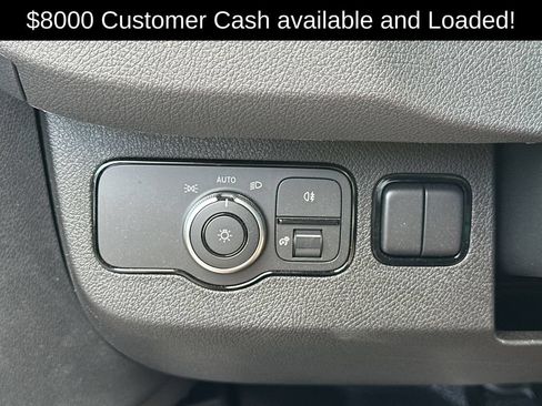 Used 2025 Mercedes-Benz Sprinter 2500 image 31